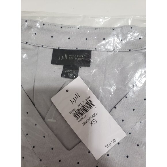 J.Jill Wearever V-Neck Ballet-Sleeve Top in Zinc Mini Dots - Size XS - Picture 5 of 6